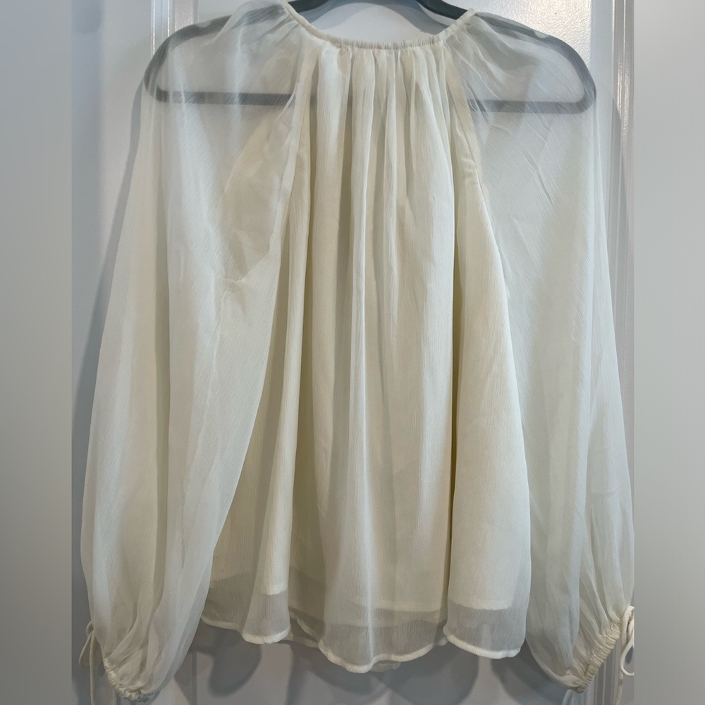 Loft Ruffle Blouse NWOT - Picture 3 of 3